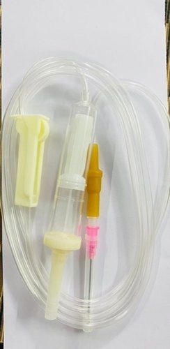 A Garde White Colour Pvc Blood Transfusion Set For Hospital Uses, Easy To Use 