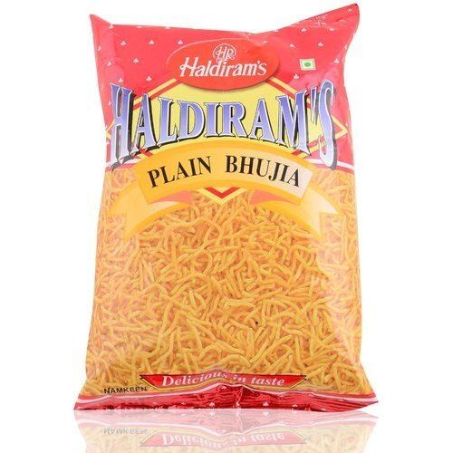 Super Delicious Spicy And Salty Crunchy Haldiram Plain Bhujia Namkeen Fat: 1.2 Ounce (Oz)