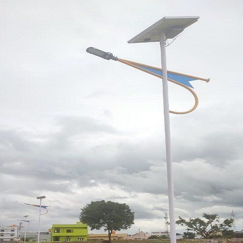 Aluminum 20Watt Solar Street Light, Pole Height 6 Meter, Ip Rating Ip65, Operating Voltage 240V Cable Length: 3  Meter (M)