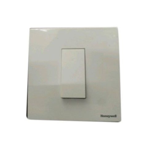 16 Ampere Rectangular Polycarbonate One Way Electrical Modular Switches 