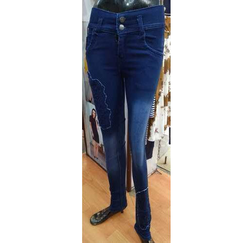 Women Blue Skinny High Rise Clean Look Solid Cropped Stretchable Denim Jeans