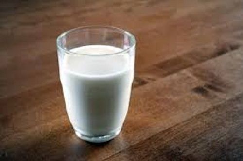 Fresh Pure Healthy Natural Good Source Of Protein And Mineral White Cow Milk