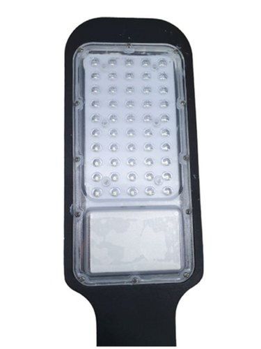 15 Volt White Colored Aluminium White Led Street Light