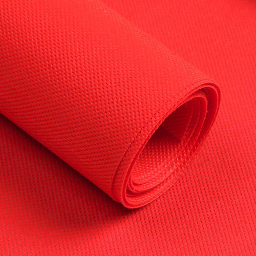 Extensively Soft Cloth Plain Red Colored Non Woven Fabric For Curtains