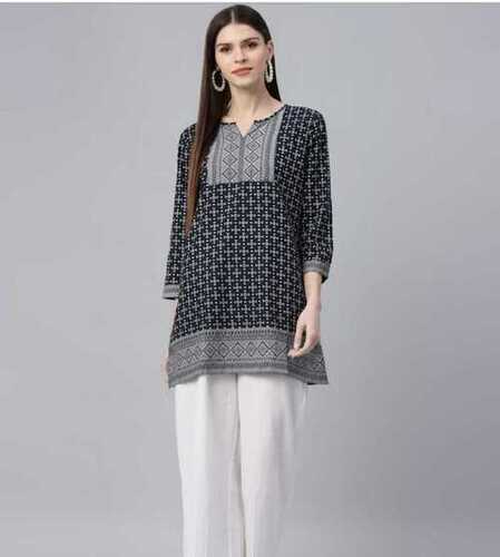 Rayon Ladies Comfortable And Breathable Black Printed 3/4 Sleeves Casual Kurti For Regular Wear