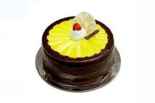 100% Fresh Chocolate And Mango Flavour Round With Egg Less Birthday Cake Fat Contains (%): 20 Grams (G)