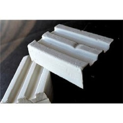 क्विक ड्राई माइल्ड फ्रेगरेंस हाइजीनिक और जर्म्स फ्री सेफ्टी व्हाइट कलर डिटर्जेंट केक