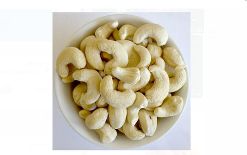 Rich In Magnesium And Phosphorous Dried Cashew Nuts With 1 Year Shelf Life Broken (%): 0%