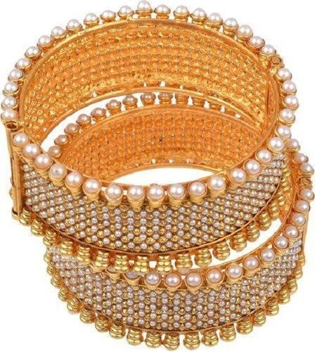 Women Beautiful Golden Design Fancy Stone Work Round Golden Metal Bangle Set For Party