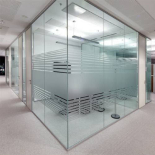 Rectangular Solid Transparent Frame Less Toughened Glass Thickness: 10 Millimeter (Mm)