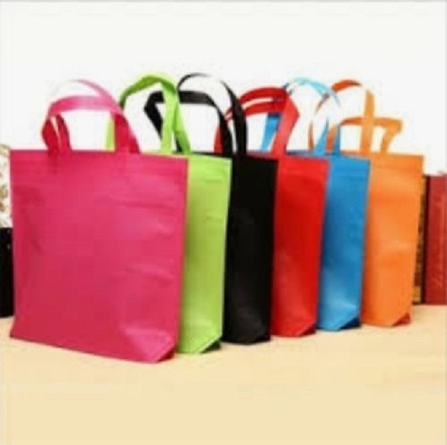 Eco Friendly And Biodegradable White Plain Non Woven Bags For Shopping Bag Size: Any Size