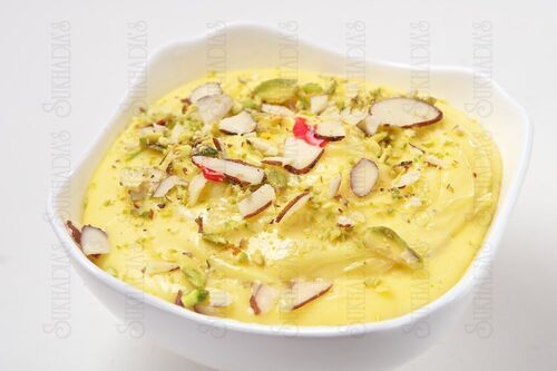 Iron Rich Taste Soft Thick And Creamy Fresh Shrikhand For All Age