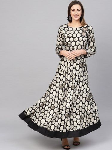 Women Comfortable And Breathable Full Sleeves Black White Kurti For Party Wear 