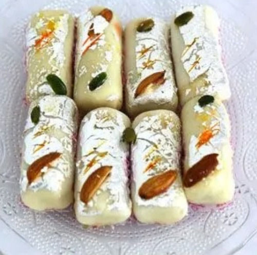 1 Kg Handmade Malai Roll, Topped With Half Almonds, Delicious Taste, 1 Week Shelf Life 