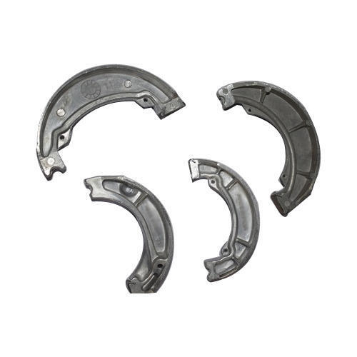 Iron Cast Rear Axle Mounted Crescent Shaped Pulser Brake Shoe