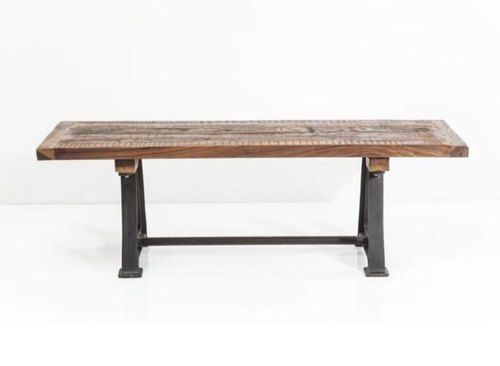 भूरी लकड़ी की आयताकार आकार की मशीन से बनी बारीक तैयार डाइनिंग टेबल 
