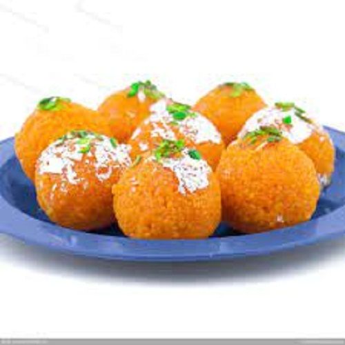 Delicious And Mouth Watering Indian Traditional Sweet Motichoor Laddu  Fat: 4 Grams (G)