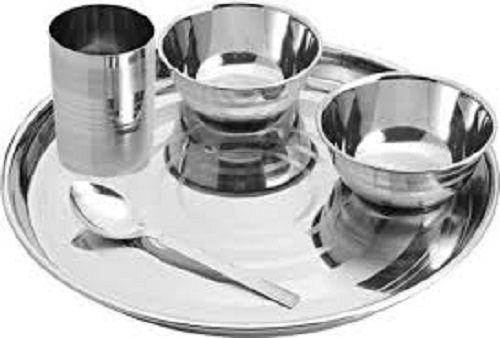 Plate Silver Color Finely Finished Stainless Steel Five Utensils Round Shape Thali Set