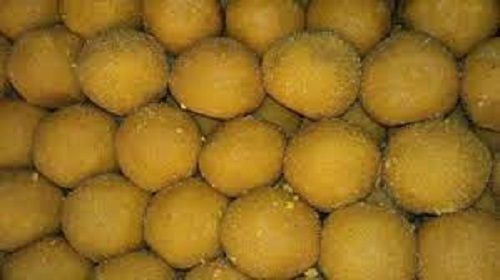 Yellow Color Sweet Taste 100 Percent Fresh Besan Laddu, 1 Kilogram Pack Fat: 3 Percentage ( % )