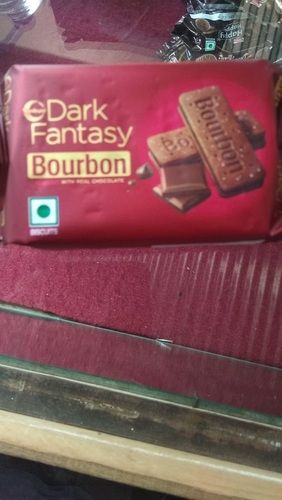 Rectangular Tasty Dark Fantasy Bourbon Chocolate Biscuit With 100 Gram Packaging Size 