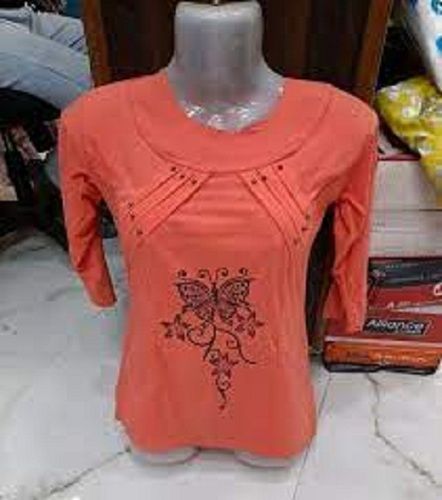 Printed Ladies Top And Cotton And Orange Colour With Lightweight Fabric And Causal Wear Purpose 