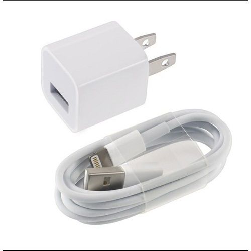 Plastic Light Weight Fast Charging Mobile Charger With Detachable White Cable Included