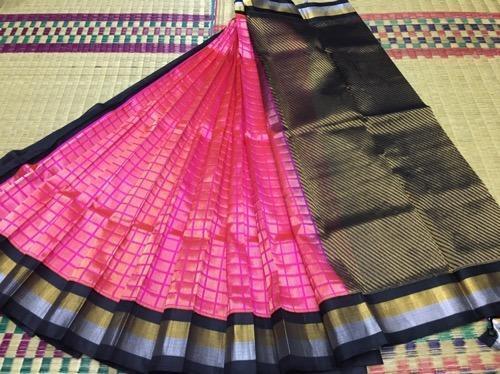 Traditional Easy To Wash Skin Friendliness Elegant Look Party Wear Pink And Black Cotton Silk Saree