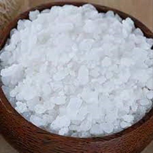 Natural Refractory Minerals Crystal Shape White Color For Cooking Salt