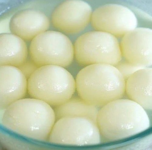 White Round Shape Sweet And Tasty Rasgulla Carbohydrate 14.8 Gram