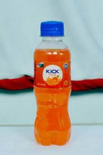 Free From Impurities Easy To Digest Excellent Taste Refreshing And Sweet Kick Orange Soft Drink