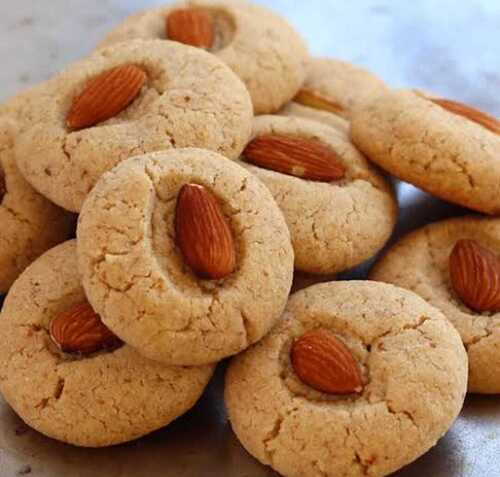Crispy Crunchy And Sweet Made With Natural Ingredients Almond Biscuits Almond Cookies