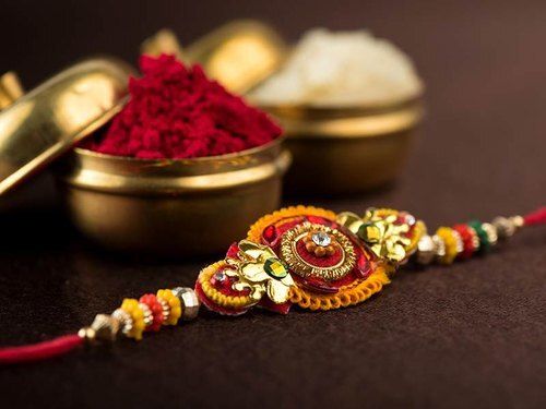 Comes In Various Colors Attractive Rakhi For All Skin Type