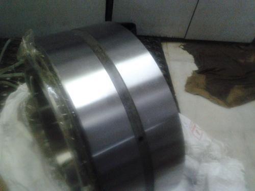 Stainless Steel Ruggedly Constructed Heavy Duty Rust Resistance Round Specialized Bearings 