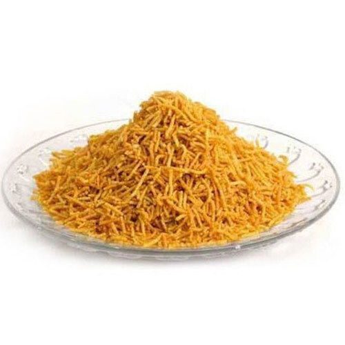 Crunchy And Spicy Short Noodle Like Aloo Bhujia Namkeen, Pack Of 1 Kg