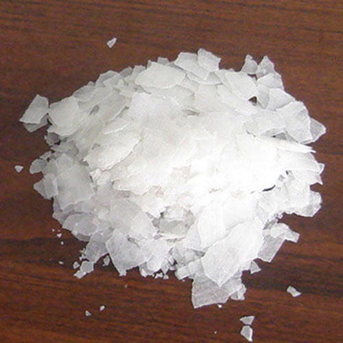 Highly Soluble In Water White Caustic Soda Flakes For Clear Clogged Sinks Purity(%): 99%