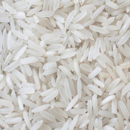  एक पारंपरिक अतिरिक्त लंबे दाने वाला सुगंधित सफेद बासमती चावल 