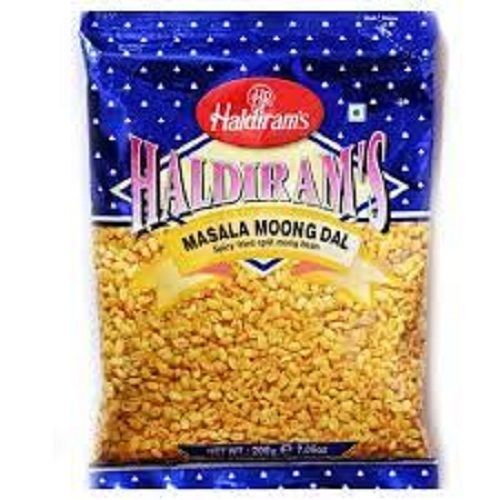 Mouth Watering Crispy Crunchy Salty Masala Moong Dal Namkeen Salty  Fat: 13.6 Percentage ( % )