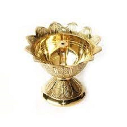 Premium Quality Elegant Look Strong Durable Golden Brass Diya For Worship