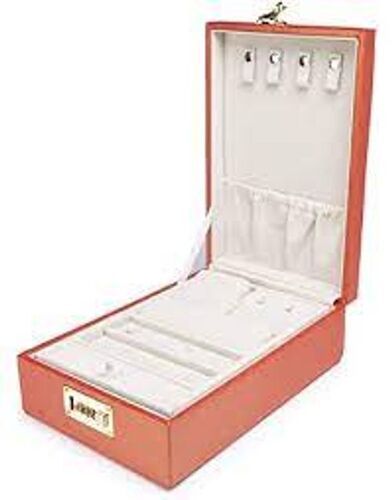 Polish High Design Light Weight Easy To Maintain Jewellery Stock Box