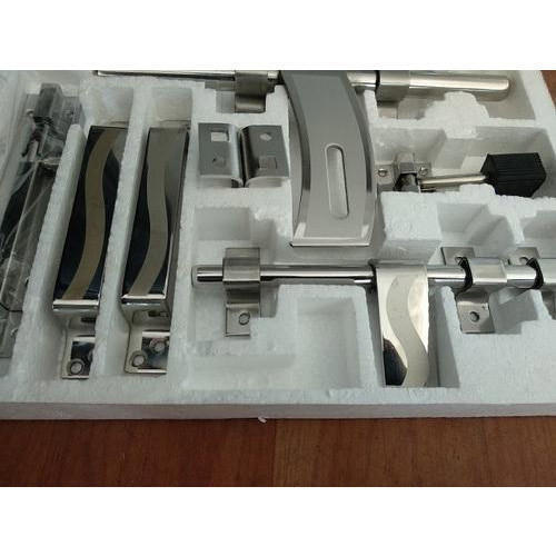 Heavy Duty And Corrosion Resistant Sturdy Material Silver Stainless Steel Door Kit