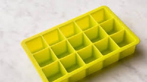 Yellow Rectangular Stackable Easy Release Ice Cube Trays With Lid For Freezer