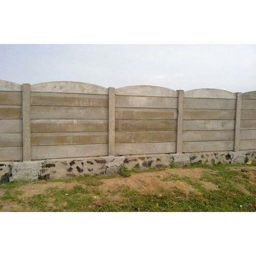 8 Feet Length Traditional Design Folding Compound Wall