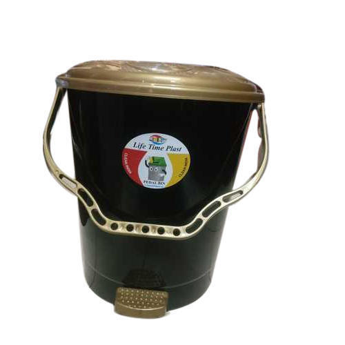 12 Litre Foot Pedal Semi Plastic Household Plastic Dustbin Cavity Quantity: Single Unit