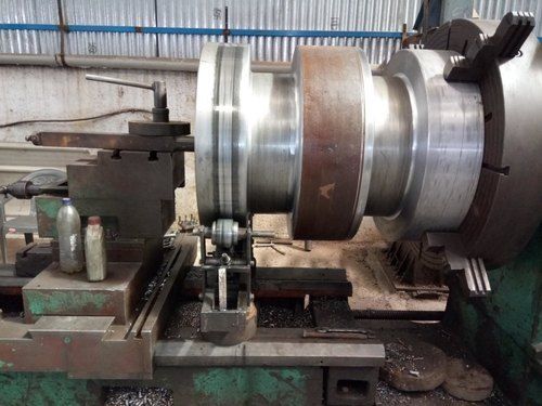 Automatic Long Lasting Made With Cast Iron Lathe Machine Job Works For Industrial Use