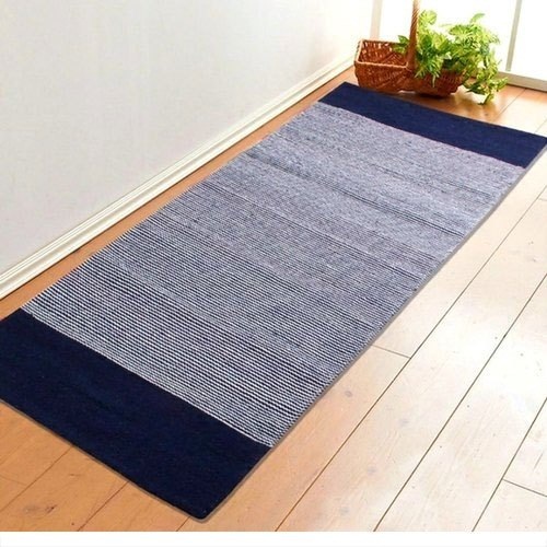 Smooth Fine Finish Beautiful Blue Printed Floor Carpet For Home And Office