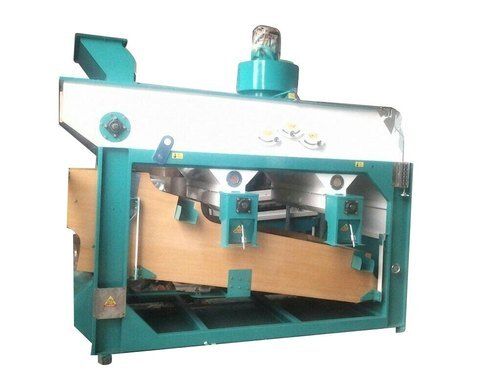 6 Ton/Hr Capacity Powder Coated Attractive Onion Seed Cleaning Machine