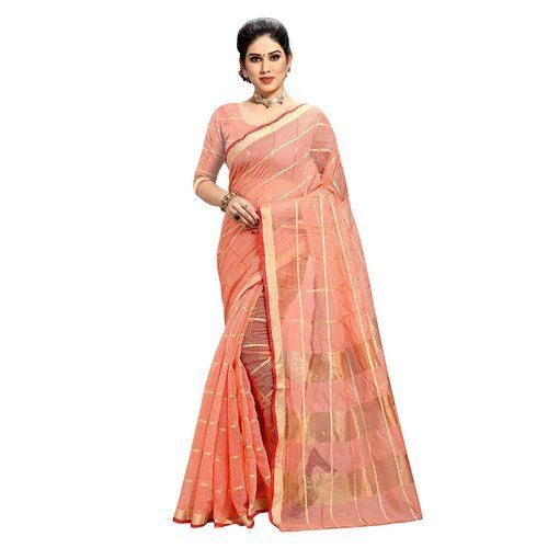 आकर्षक फैशनेबल और कैज़ुअल वियर प्रिंटेड पीच पैनेटर कॉटन साड़ी