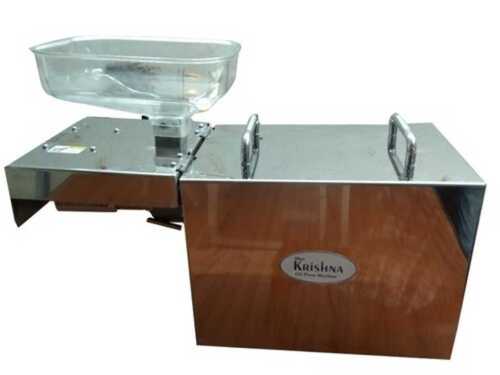 Domestic Oil Press Machine, Stainless Steel Body Material, 400 W Power