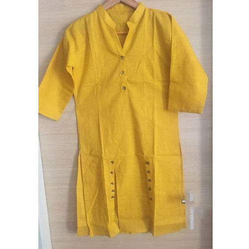 Women Lightweight Casual Wear Collard Neck 3/4 Sleeves Plain Yellow Cotton Kurti Decoration Material: Laces