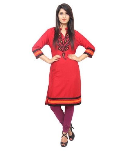 3/4th Sleeve Regular Red Cotton Kurti Wear And Very Comfortable To Wear